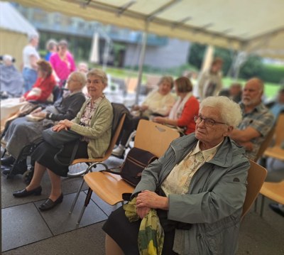 Sr Anne Marie et les 2 Srs Marie Josée