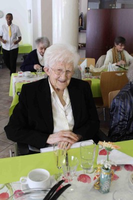 Sr Consolatrix et Sr Claire Marie Demange venue se joindre à nous depuis Nancy